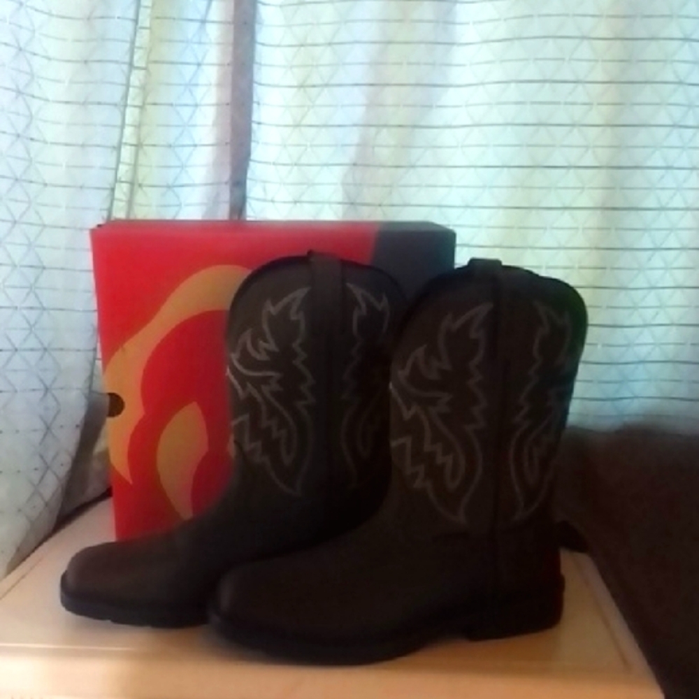 Wolverine Brown Boots with Western Stitching And Steel Toe